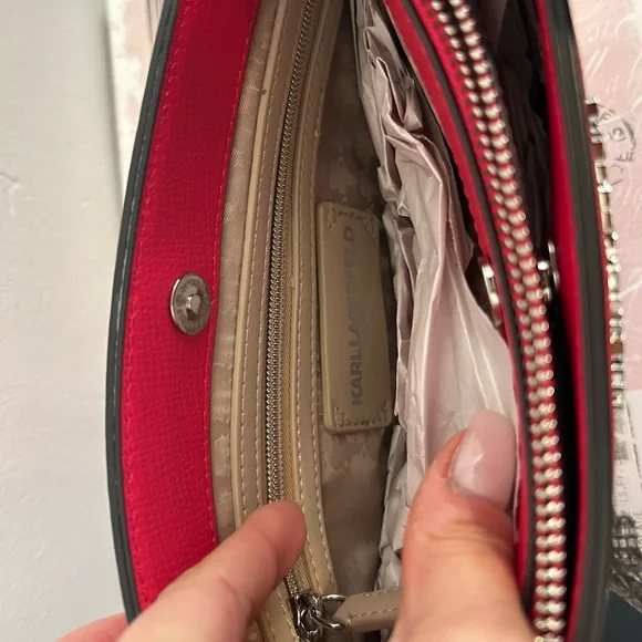 Karl Lagerfeld Vibrant hand Bag NWT - Picture 4 of 9